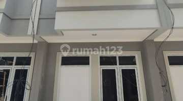 tampak depan di   rumah murah  meriah serdang