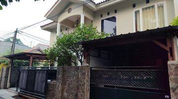 Gambar 2 Rumah 2 Lantai SHM di Komplek BePeKa Jl. Raya Gandul, Depok