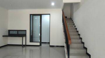 Gambar 1 Rumah Baru Minimalis Modern 2 Lantai Di Taman Kopo Indah 5 Bdg