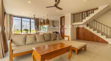 Gambar 2 Modern Four Bedroom Villa In Vibrant Batu Bolong