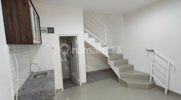 foto lainnya rumah strategis shm di jalan