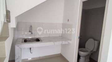dapur rumah strategis shm di jalan