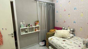 Gambar 4 Rumah Disewa Lavon 1 Suvarna Sutera 2 Lantai Full Furnished 