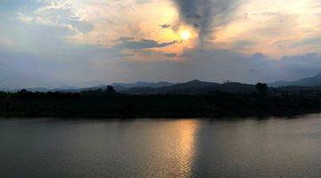 Gambar 4 Jual Rumah Elegant Dengan View Danau di Kota Baru Parahyangan