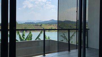 Gambar 5 Jual Rumah Elegant Dengan View Danau di Kota Baru Parahyangan