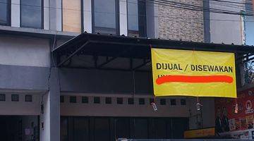 tampak depan ruko ramai strategis daerah sarijadi,