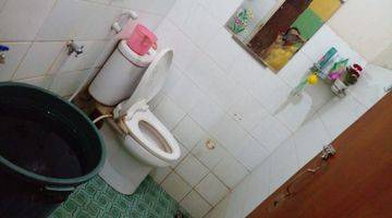 kamar mandi rumah nyaman strategis taman cibaduyut