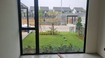 Gambar 5 Rumah Lux Minimalis Semi Furnished di Lokasi Prime Depan Taman Bermain