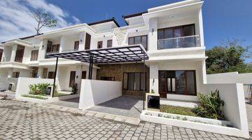 Gambar 3 Rumah 2 Lantai Baru Furnished SHM di Taman Mumbul Nusa Dua