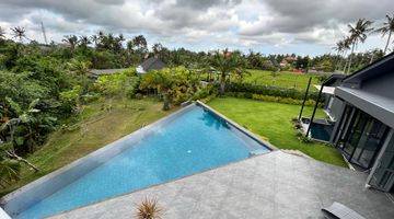 Gambar 1 Rumah Villa Luxury 2 Lantai Furnished di Ubud