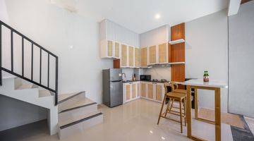 Gambar 4 Rumah Villa 2 Lantai Baru Furnished di Seminyak