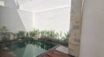 Gambar 5 Rumah 2 Lantai Baru Furnished SHM di Taman Mumbul Nusa Dua