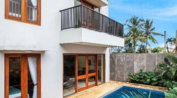 Gambar 3 Vila Modern  3 Bedroom  View Jungle Area Ubud 