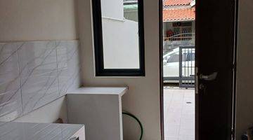 Gambar 2 Rumah Shm Baru Hadap Timur Di Sektor 9 Bintaro Jaya 