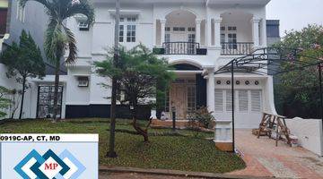 tampak depan rumah bagus siap huni di