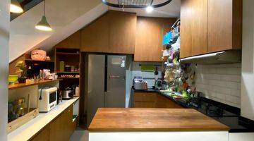 Gambar 3 Rumah 2 Lantai Full Furnished di Kerobokan Kaja