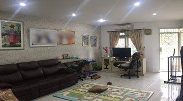 Gambar 1 Rumah 2 Lantai Furnished Bagus Siap Huni Tanjung Duren Utara Shm