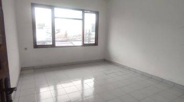 Gambar 1 Disewa Rumah 2 Lantai Unfurnished Bs Gudang Kantor Di Duri Kepa