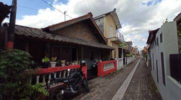 Gambar 3 RUMAH TINGGAL SEDERHANA DI TENGAH KOTA, JL BATIKAN BARU, UMBULHARJO.