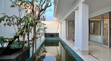 Gambar 2 Brand New Luxurious House With Pool Lift At Panglima Polim