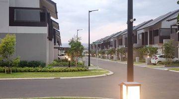 Gambar 1 Jual Rumah Sumarecon Bandung Cluster Flora Ein