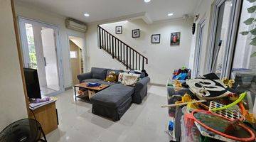 Gambar 4 Rumah Di Jual Semi Furnish Rossini Symphonia Gading Serpong