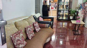 Gambar 5 Rumah Bagus Furnished SHM di Setra Sari, Bandung