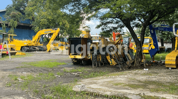 Gambar 2 Dukuh Menanggal Tanah Include Bangunan Di Area Komersial Bisnis