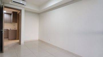 Gambar 2 Best Price, Dijual Rugi Apartemen Gold Coast, 44m2, 1br