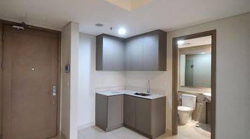 Gambar 4 Best Price, Dijual Rugi Apartemen Gold Coast, 44m2, 1br