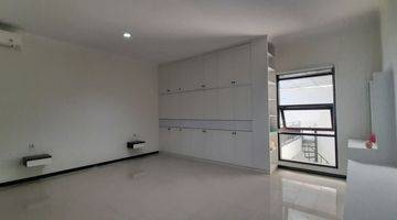 Gambar 1 Disewakan Rumah Baru Renov Semi Furnished Di Jl. Mekar Pesona Semi Furnished 2 Lantai