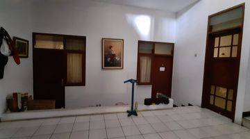 Gambar 3 Rumah kost aktif 50 mtr dr univ Maranatha