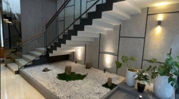 Gambar 5 Rumah Mewah Modern Minimalis Cluster Lyndon Navapark Ada Kolam Renang Private Lift