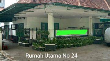 Gambar 1 Rumah Tua di daerah strategis