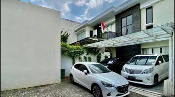 Gambar 1 Dijual Rumah Luas Dalam Town House di Duren Tiga