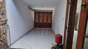 Gambar 4 Rumah di Pondok Indah dengan Harga Bagus