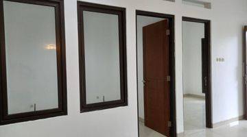 Gambar 2 Rumah Bagus Unfurnished di Batununggal Indah, Bandung Kota 