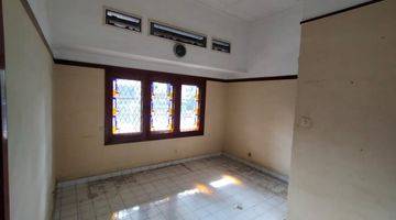 Gambar 4 Disewakan Rumah Full Furnished Terawat Di Sayap Riau