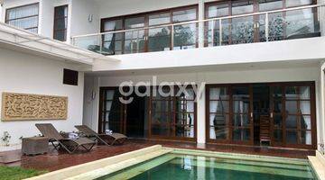 Gambar 2 Villa in Seminyak with Private Pool and Furnished Freehold/Leasehold