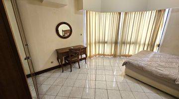 Gambar 4 Sewa Murah Bagus 2 BR Apartemen Taman Anggrek Fully Furnished