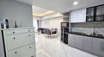 Gambar 4 Jual Unit Brand New 2 BR Apartemen Taman Anggrek Fully Furnished