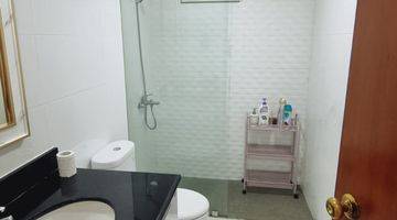 Gambar 4 Sewa Murah Bisa Nego 2 BR Apartemen Taman Anggrek Fully Furnished