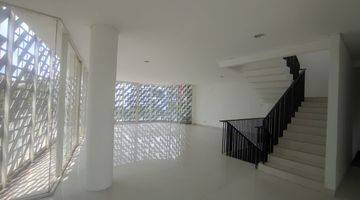 Gambar 4 Ruko Elit 4.5 Lantai di Foresta Business Loft Atau Fbl 2, Bsd City