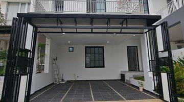 Gambar 1 Dijual Rumah 2Lt Ada Rooftop Semi Furnish Cluster Amalfi. Ylefb