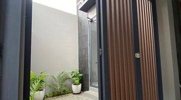 Gambar 3 Dijual Rumah 3 Lantai Semi Furnished di Alam Permai Kawasan Elite Pondok Indah Jaksel. Dnaefpro