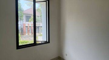 Gambar 2 Dijual Rumah Bagus Dengan View Pegunungan