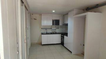 Gambar 2 DIJUAL RUMAH SPLIT LEVEL 2LT SIAP HUNI SEMI FURNISHED DI SAMARA VILLAGE