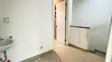 Gambar 5 Disewakan Rumah Type Master Semi Furnished Lebar 7, Cluster Edison