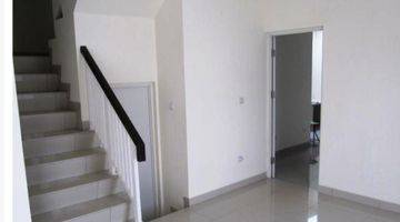 Gambar 3 Dijual Rumah Greenlake City Hook Ngantong Hoki 2 Lantai