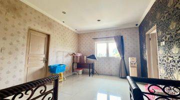 Gambar 3 Dijual Rumah Hook di Pik Cluster Kayara Butuh Renovasi